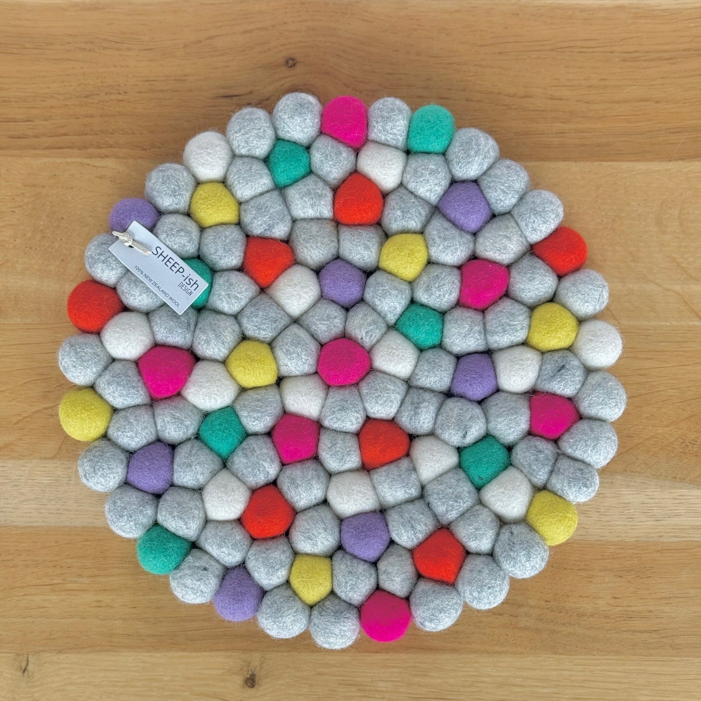 Felt Ball Pot Stand