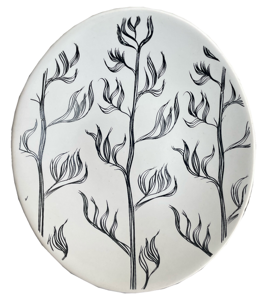 Jo Luping Medium Bowl - Harakeke