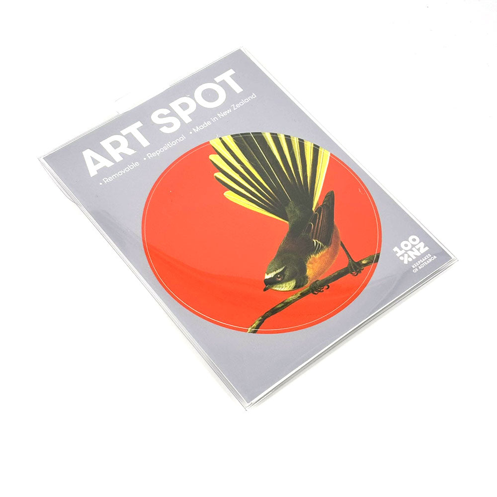 Bright Fantail Art Spot