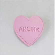 Load image into Gallery viewer, Candy Wall Heart - Aroha Pink
