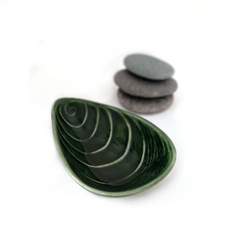 Jo Luping Medium Mussel Dish - Green