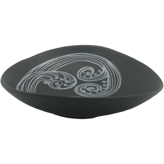 Jo Luping Medium Bowl - Ponga Frond (White on Black)