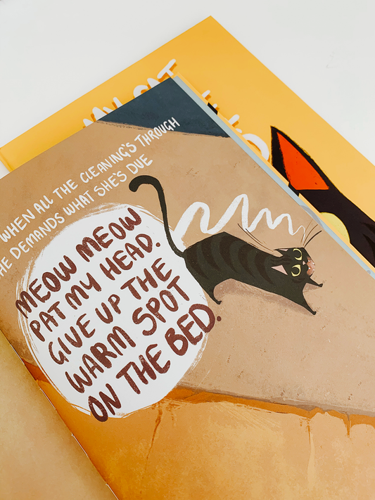 Book - My Cat Can See Ghosts