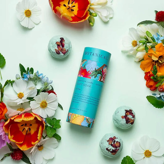 Botanical Foot Soak - Peppermint, Vanilla & Green Clay Trio