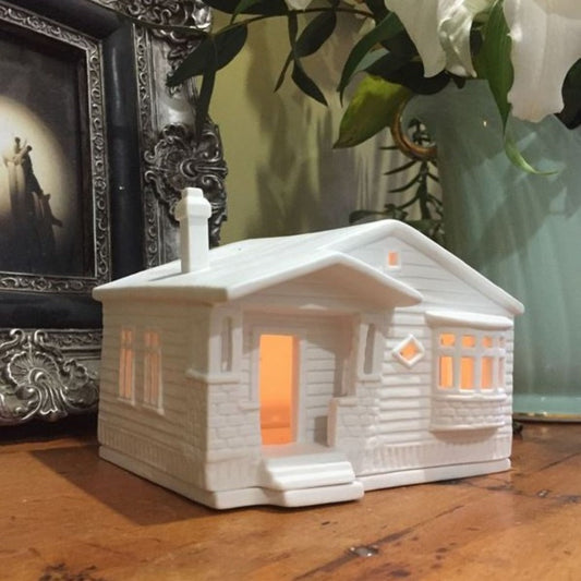 Tea Light House - New Zealand Bungalow