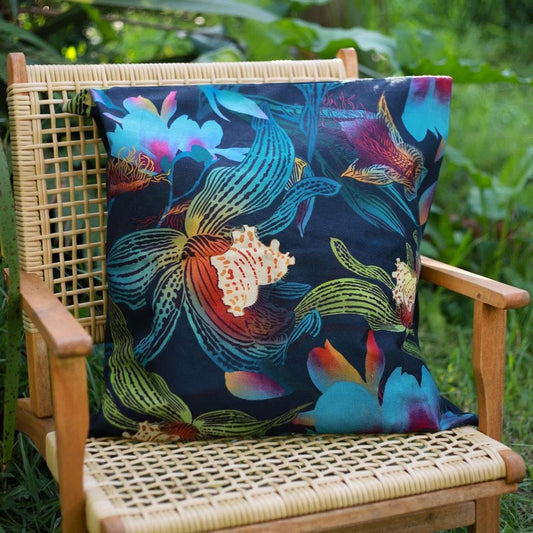 Flox Cushion Cover - Orchid & Florets