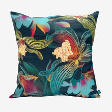Load image into Gallery viewer, Flox Cushion Cover - Orchid &amp; Florets
