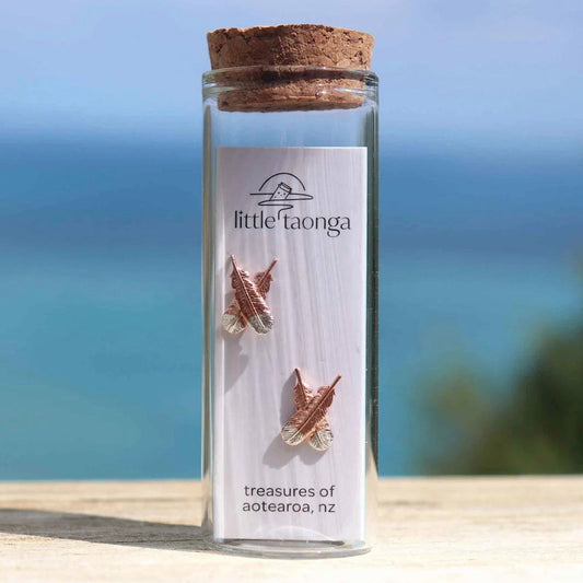 Little Taonga - Crossed Huia Feather Studs (Rose Gold)