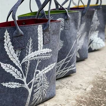 Jo Luping Design Tote Bag - Rewarewa