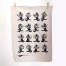 Load image into Gallery viewer, Natty Tea Towel - Fantail
